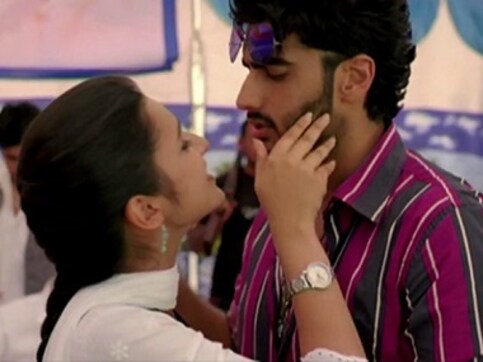 Parineeti Chopra, Arjun Kapoor to star in Dibakar Banerjee's next, titled Sandeep Aur Pinky Faraar Parineeti Chopra, Arjun Kapoor to star in Dibakar Banerjee's next, titled Sandeep Aur Pinky Faraar