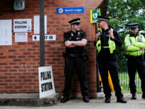 Several pedestrians injured after car collides near London's Natural History Museum; police detain suspect Several pedestrians injured after car collides near London's Natural History Museum; police detain suspect