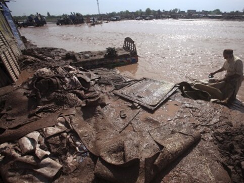 Pakistan: At least seven killed, one injured in heavy rains; flash flood warning issued Pakistan: At least seven killed, one injured in heavy rains; flash flood warning issued