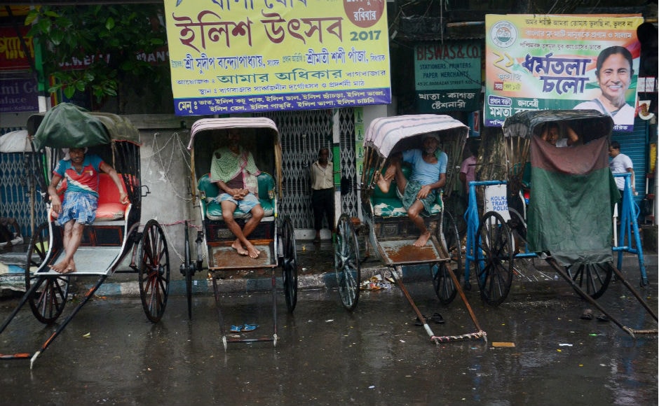 Heavy rains lashed the southern and western districts of West Bengal on Saturday, swelling several rivers, and delaying local and inter-city trains. PTI