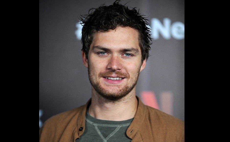 Finn Jones from the cast of Marvel's The Defenders poses for photographs during a Netflix Red Carpet #ViveNetflix in Mexico City, on 2 August, 2017. Image via AFP Finn Jones from the cast of Marvel's The Defenders poses for photographs during a Netflix Red Carpet #ViveNetflix in Mexico City, on 2 August, 2017. Image via AFP