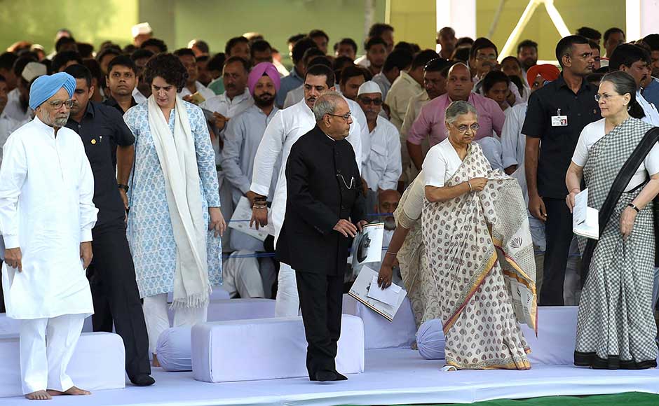 Ministers, legislators and delegates of different wings of Congress party across the country, paid tributes to Rajiv Gandhi on his 73rd birth anniversary. PTI Ministers, legislators and delegates of different wings of Congress party across the country, paid tributes to Rajiv Gandhi on his 73rd birth anniversary. PTI