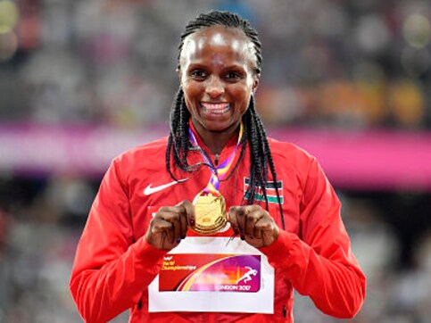 IAAF World Athletics Championships 2017: Kenya's Hellen Obiri wins women's 5000m with burst in final lap IAAF World Athletics Championships 2017: Kenya's Hellen Obiri wins women's 5000m with burst in final lap