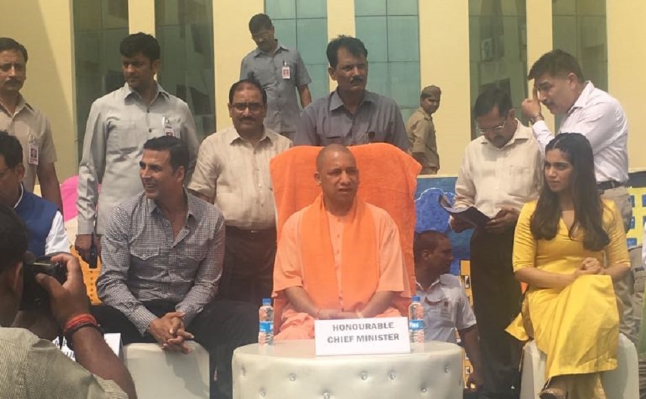 Akshay Kumar, Yogi Adityanath and Bhumi Pednekar at the event. Image from Twitter Akshay Kumar, Yogi Adityanath and Bhumi Pednekar at the event. Image from Twitter
