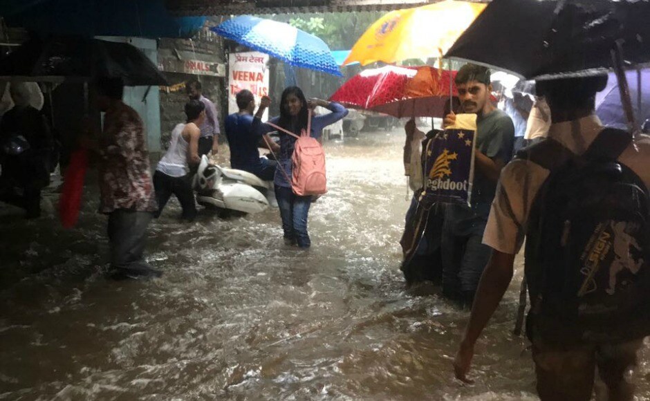 NDRF issued a statement saying, “In view of heavy rainfall in Mumbai Metropolitan area, 2 teams of 5 BN, NDRF have been moved from Sudumbare, Pune today at 12.45 pm as a precautionary and prepositioning measure." Firstpost/BV Rao NDRF issued a statement saying, “In view of heavy rainfall in Mumbai Metropolitan area, 2 teams of 5 BN, NDRF have been moved from Sudumbare, Pune today at 12.45 pm as a precautionary and prepositioning measure." Firstpost/BV Rao