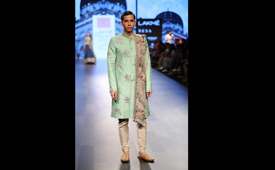 Reddy's collection also had elegant traditional wear made with rich hand-woven fabrics, intensive handmade detailing and subtle embellishments. Reddy's collection also had elegant traditional wear made with rich hand-woven fabrics, intensive handmade detailing and subtle embellishments.
