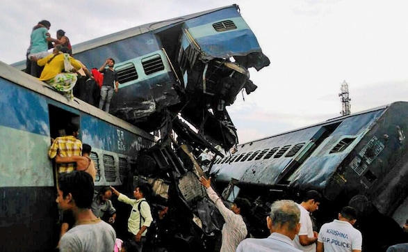 Utkal Express derailment: 10 killed as 14 coaches get derailed in Muzzafarnagar Utkal Express derailment: 10 killed as 14 coaches get derailed in Muzzafarnagar
