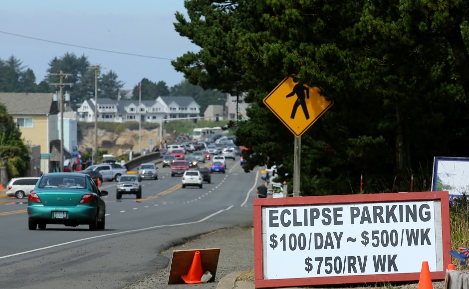 It will first be visible in the northwestern state of Oregon at 9.05 am (16:05 GMT), with totality there coming 75 minutes later. Oregon authorities say they expect a million people to flood into the state for the event, clogging roadways and overflowing campgrounds. It will first be visible in the northwestern state of Oregon at 9.05 am (16:05 GMT), with totality there coming 75 minutes later. Oregon authorities say they expect a million people to flood into the state for the event, clogging roadways and overflowing campgrounds.
