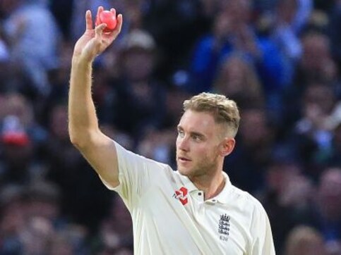 Coronavirus Outbreak: England's Stuart Broad, Chris Woakes first to return to training among cricketers Coronavirus Outbreak: England's Stuart Broad, Chris Woakes first to return to training among cricketers