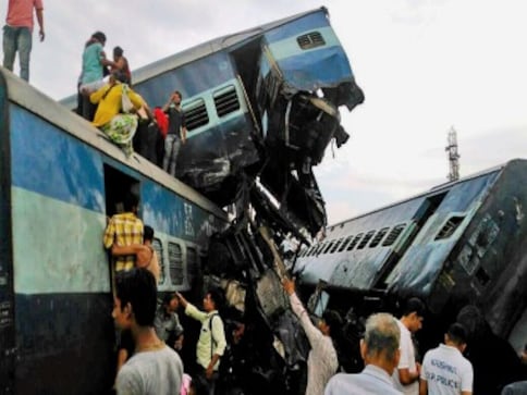 Utkal Express derailment: 23 dead, 40 injured as 14 coaches go off the tracks in Muzaffarnagar