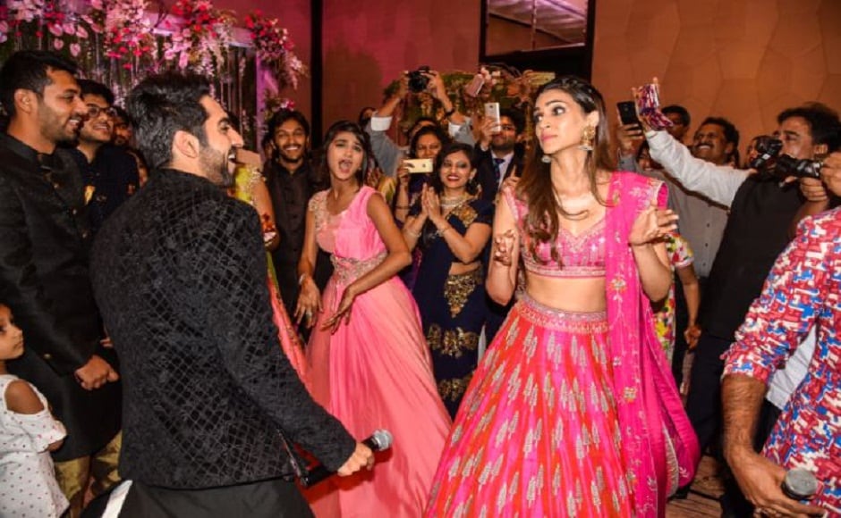 To Kriti's surprise, there was a teenage girl there who knew all the steps from the song To Kriti's surprise, there was a teenage girl there who knew all the steps from the song