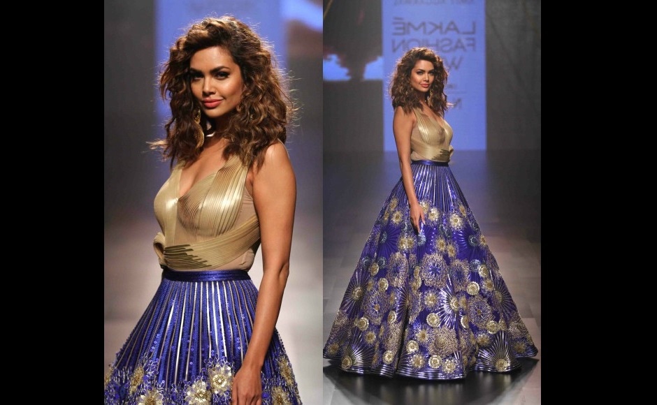 Esha Gupta was the showstopper for Amit Aggarwal Esha Gupta was the showstopper for Amit Aggarwal