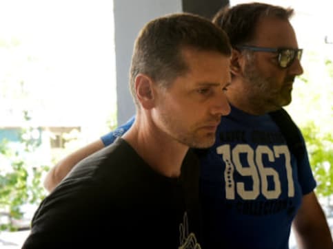 As Trump seeks warmer ties with Moscow, US intelligence continues the crackdown on Russian cybercriminals As Trump seeks warmer ties with Moscow, US intelligence continues the crackdown on Russian cybercriminals