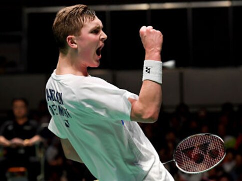 Japan Open Superseries: Viktor Axelsen sets up final with Lee Chong Wei; He Bingjiao to face Carolina Marin