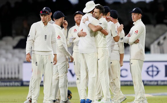 James Anderson joins 500 club as England tighten hold over 3rd Test against West Indies James Anderson joins 500 club as England tighten hold over 3rd Test against West Indies