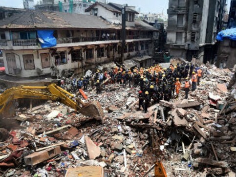 Mumbai building collapse claims 34 lives: Bhendi Bazaar tragedy points out flaws in cluster redevelopment policy Mumbai building collapse claims 34 lives: Bhendi Bazaar tragedy points out flaws in cluster redevelopment policy