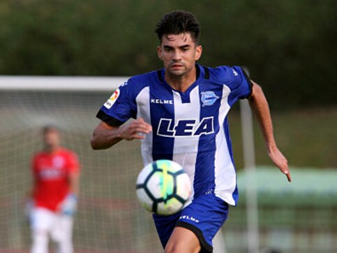 La Liga: Zinedine Zidane up against son Enzo Fernandez in Real Madrid's clash with Alaves La Liga: Zinedine Zidane up against son Enzo Fernandez in Real Madrid's clash with Alaves