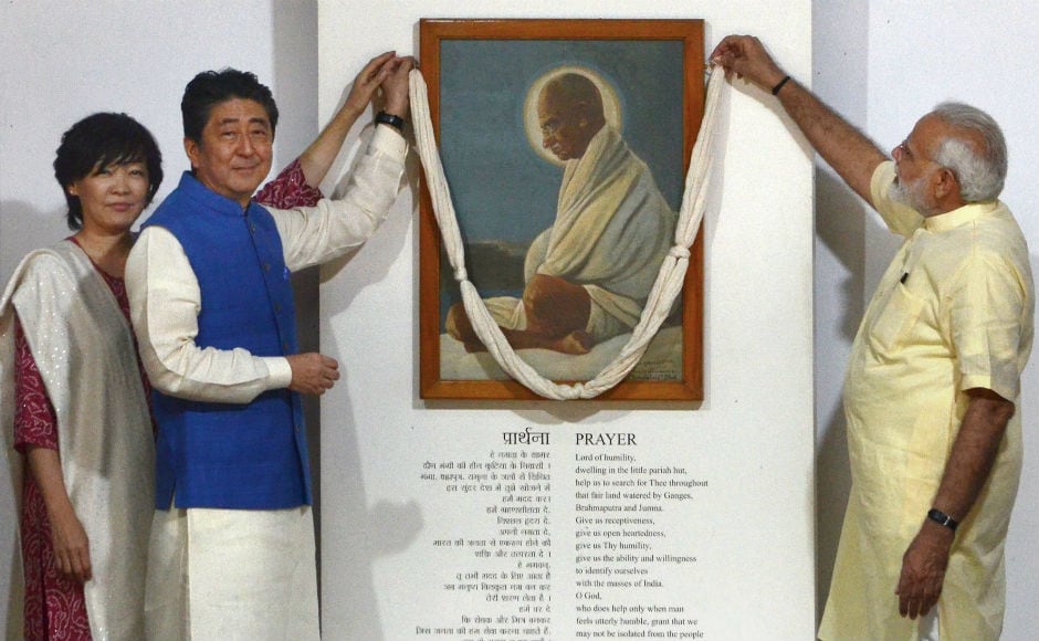 They then visited the ‘Hriday Kunj’, the room where Gandhi lived, and had their photographs clicked with the freedom fighter’s legendary charkha (spinning wheel). PTI They then visited the ‘Hriday Kunj’, the room where Gandhi lived, and had their photographs clicked with the freedom fighter’s legendary charkha (spinning wheel). PTI