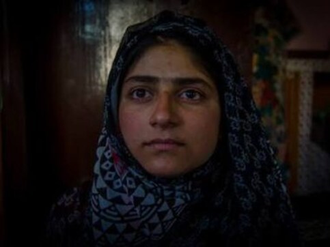 'Losing sight in Kashmir': Pellets force Kashmiri youths to drop out of schools and give up jobs 'Losing sight in Kashmir': Pellets force Kashmiri youths to drop out of schools and give up jobs