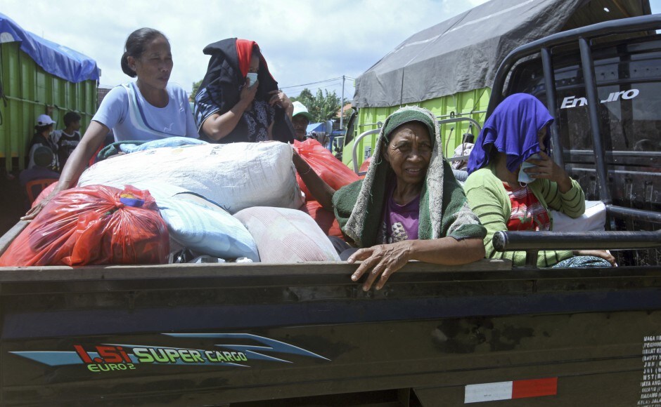 Indonesian National disaster agency has advised people to stay calm and not to believe rumours. AP Indonesia: Authorities raise highest volcano alert on Bali island, thousands evacuated