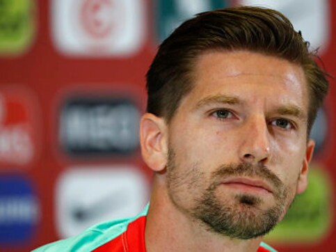 Premier League: Leicester City working with FIFA to finalise Adrien Silva deal, says manager Craig Shakespeare Premier League: Leicester City working with FIFA to finalise Adrien Silva deal, says manager Craig Shakespeare