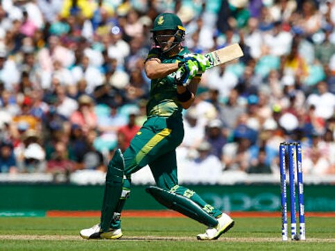 IPL 2018: Faf du Plessis not yet ready to play because of side strain, says CSK batting coach Michael Hussey IPL 2018: Faf du Plessis not yet ready to play because of side strain, says CSK batting coach Michael Hussey