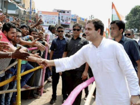 Rahul Gandhi in Gujarat Day 3: With eye on Narendra Modi's bastion, Congress V-P seeks to woo Patidars, farmers Rahul Gandhi in Gujarat Day 3: With eye on Narendra Modi's bastion, Congress V-P seeks to woo Patidars, farmers