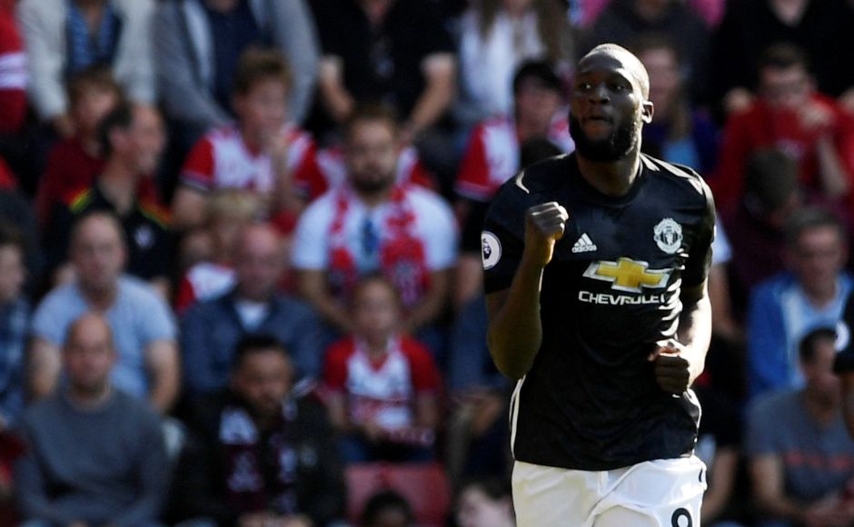 Manchester United remained level on points with City with a hard-fought 1-0 win over Southampton thanks to Romelu Lukaku's first-half strike. Reuters Manchester City, United continue good start, Alvaro Morata hat-trick powers Chelsea past Stoke in Premier League