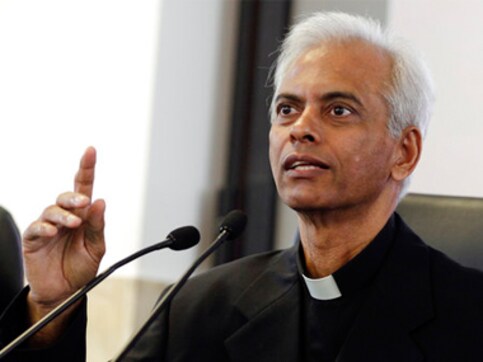 Father Tom says prayers changed his abductors' heart, prevented them from hurting him Father Tom says prayers changed his abductors' heart, prevented them from hurting him