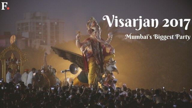 One Minute Visarjan: Recap the frenzy of Mumbai's biggest party One Minute Visarjan: Recap the frenzy of Mumbai's biggest party
