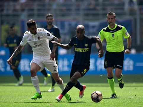 Serie A: AC Milan look to get season back on track against Inter, Napoli face Roma Serie A: AC Milan look to get season back on track against Inter, Napoli face Roma