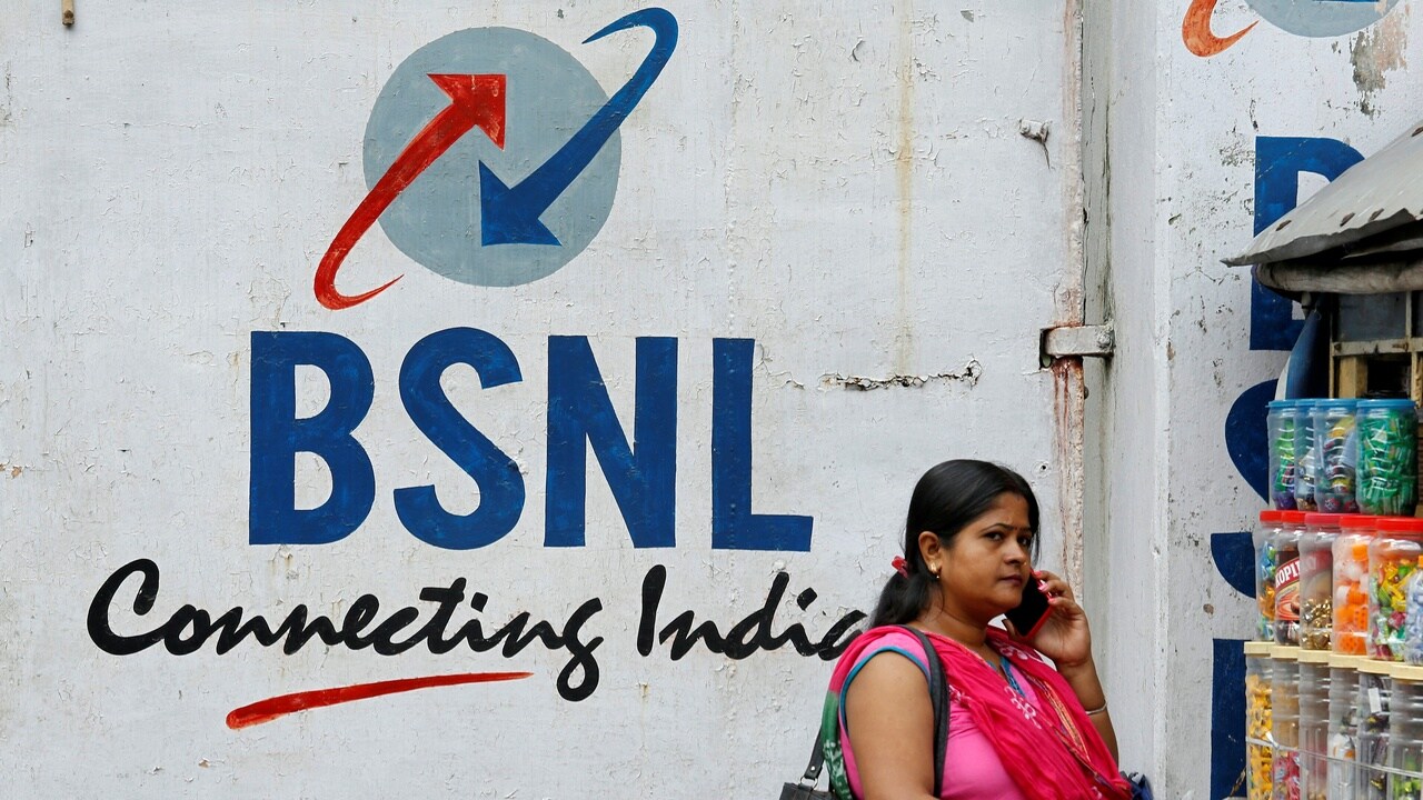 Telecom Minister inaugurates Indias first internet telephony service by BSNL