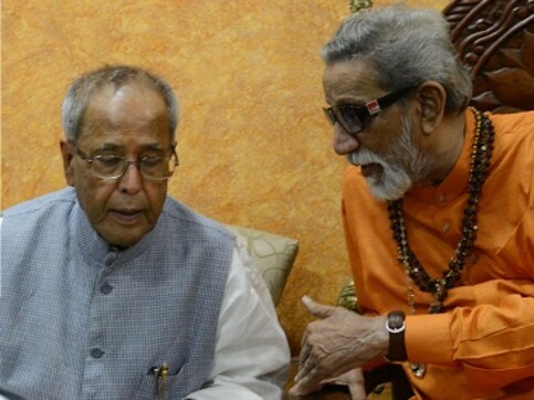 When Pranab Mukherjee reached out to Bal Thackeray and incurred Sonia Gandhi's wrath, all to save the alliance When Pranab Mukherjee reached out to Bal Thackeray and incurred Sonia Gandhi's wrath, all to save the alliance