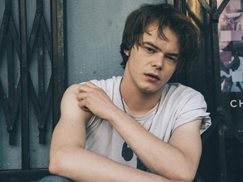 Stranger Things' Charlie Heaton caught with cocaine at airport; denied entry into US Stranger Things' Charlie Heaton caught with cocaine at airport; denied entry into US
