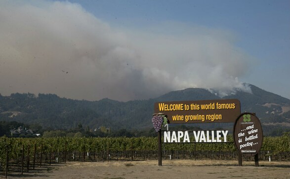 California wildfires: Death toll climbs to 35, over 25,000 people evacuated California wildfires: Death toll climbs to 35, over 25,000 people evacuated