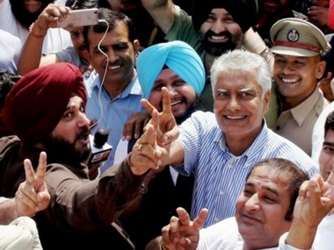 Congress clinches win in Gurdaspur bypolls: Strong anti-SAD sentiments helped party; premature to write off BJP though Congress clinches win in Gurdaspur bypolls: Strong anti-SAD sentiments helped party; premature to write off BJP though