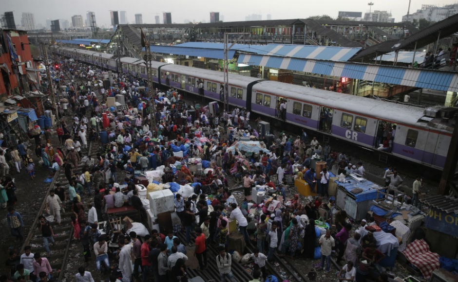 At one point, the flames reached the first-floor ticket booking office on the south foot overbridge forcing railways to tempororily stop services. As a precaution against a stampede, security personnel were posted across the station to prevent large crowds from gathering. AP Massive fire breaks out in Mumbai’s Bandra slums; four, including one fireman, injured