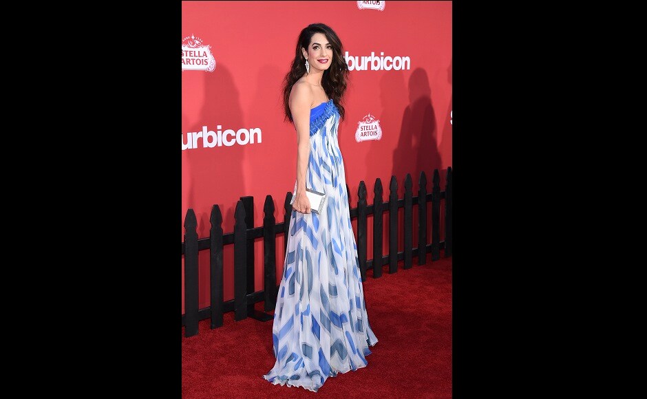 Amal Clooney poses for the photographers at the LA Premiere of Suburbicon at the Regency Village Theatre on Sunday, 22 October, 2017, in Los Angeles. Photo by Jordan Strauss/Invision/AP Amal Clooney poses for the photographers at the LA Premiere of Suburbicon at the Regency Village Theatre on Sunday, 22 October, 2017, in Los Angeles. Photo by Jordan Strauss/Invision/AP