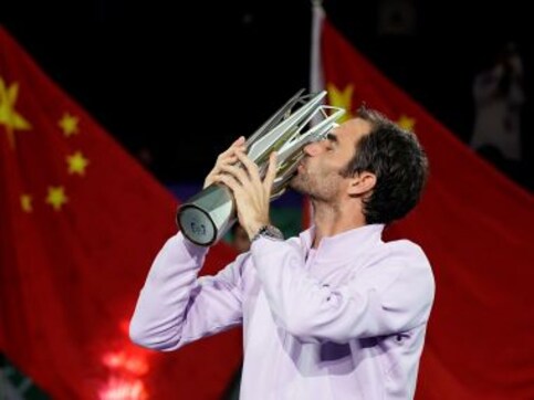 Shanghai Masters: Roger Federer records comprehensive win over Rafael Nadal to lift 94th career title Shanghai Masters: Roger Federer records comprehensive win over Rafael Nadal to lift 94th career title