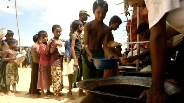 'Skin and bones': Doctors fear for malnourished Rohingya kids 'Skin and bones': Doctors fear for malnourished Rohingya kids