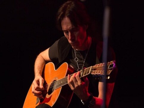 Steve Vai on how new ideas help music stay relevant, NH7 Weekender gig