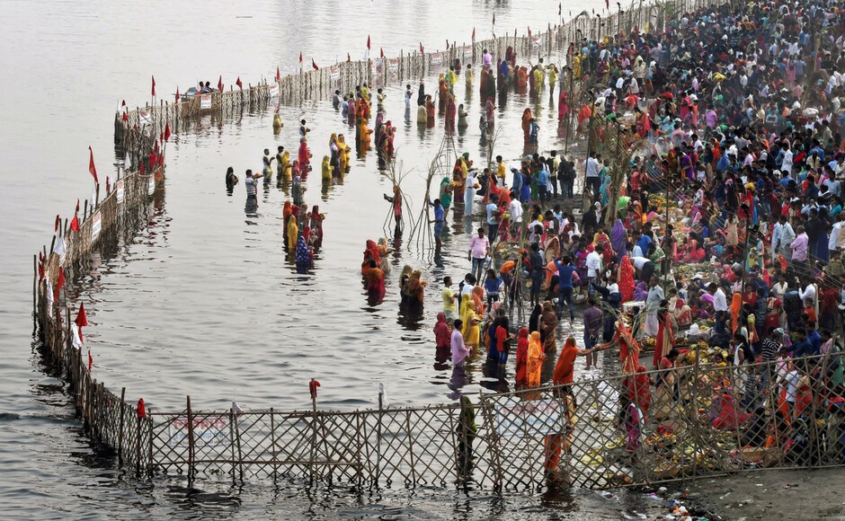 The Delhi government had announced a public holiday on the occasion of Chhath Puja on 26 October, the third day of the festival. All the establishments, including offices and schools of the north, south and east Delhi municipal corporations were closed on Thursday. PTI India celebrates Chhath Puja: Devotees flock to Ganga, Yamuna on third day of festival