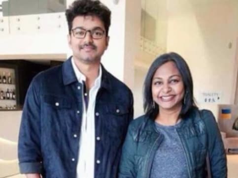 Mersal producer Hema Rukmani: 'Vijay performed all the magic tricks himself, there's no CGI' Mersal producer Hema Rukmani: 'Vijay performed all the magic tricks himself, there's no CGI'