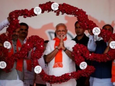 Gujarat Assembly polls: Narendra Modi's defensive speech on GST shows nervousness building up in BJP Gujarat Assembly polls: Narendra Modi's defensive speech on GST shows nervousness building up in BJP