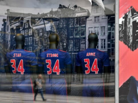 Laureus World Sports Awards, Best Sporting Moment October nominees: Ajax fans' emotional tribute to 'Appie' Laureus World Sports Awards, Best Sporting Moment October nominees: Ajax fans' emotional tribute to 'Appie'