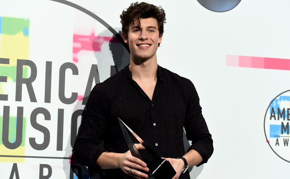 Apart from giving a magical performance, Shawn Mendes took home the award for Favourite Artist Adult -Contemporary during the 2017 AMAs. Image from AP. Apart from giving a magical performance, Shawn Mendes took home the award for Favourite Artist Adult -Contemporary during the 2017 AMAs. Image from AP.