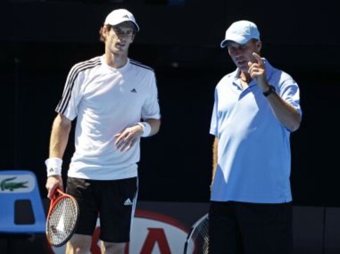 Andy Murray splits with coach Ivan Lendl for second time after injury-ravaged 2017 season Andy Murray splits with coach Ivan Lendl for second time after injury-ravaged 2017 season
