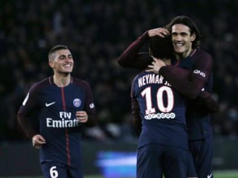 Ligue 1: Edinson Cavani's brace helps Paris Saint-Germain defeat Nantes and cement top position Ligue 1: Edinson Cavani's brace helps Paris Saint-Germain defeat Nantes and cement top position