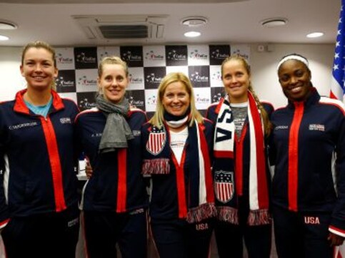 Fed Cup: Coco Vandeweghe says she thrives in USA's 'team atmosphere' ahead of final against Belarus Fed Cup: Coco Vandeweghe says she thrives in USA's 'team atmosphere' ahead of final against Belarus