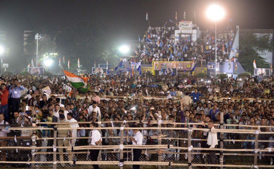At the Surat rally, Gandhi started his speech with slogans used by Patel quota agitators, such as 'Jay Sardar, Jay Patidar' and 'Jai Bhavani'. He criticised Modi on the issue of demonetisation, GST, unemployment and ease of doing business. Twitter/@INCGujarat Rahul Gandhi wraps up three-day Gujarat tour ahead of Assembly polls; addresses rallies in Valsad, Surat